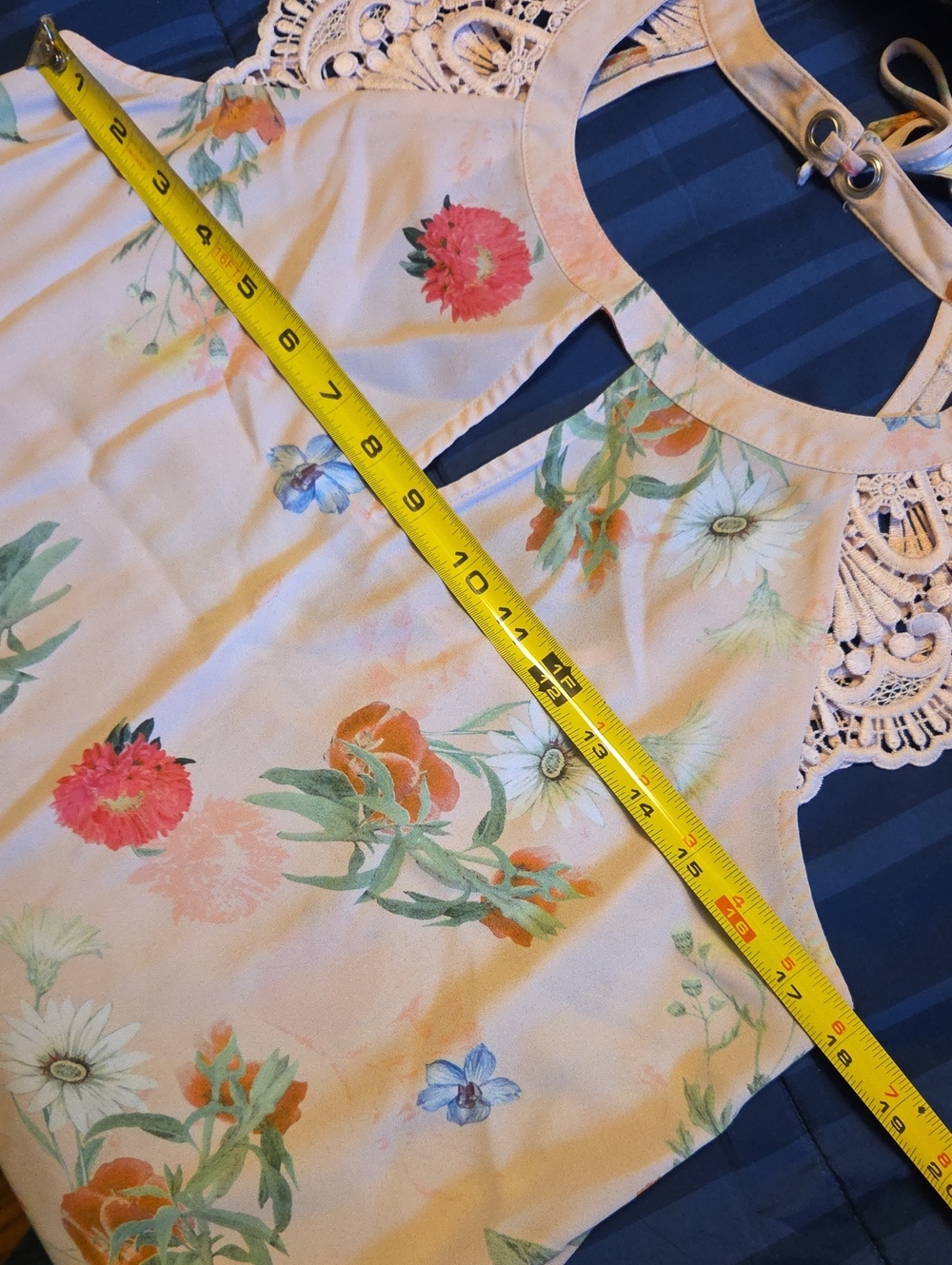 Express Floral Sleeveless Blouse Size Medium - Picture 11 of 11